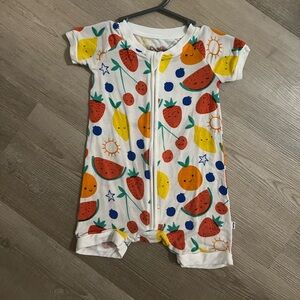 LITTLE SLEEPIES: Shorty Zippy in Squeeze the Day